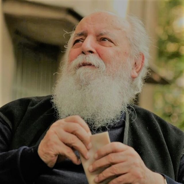 متن آهنگ عشق شادیست، عشق آزادیست از هوشنگ ابتهاج کاور آهنگ عشق شادیست، عشق آزادیست از هوشنگ ابتهاج