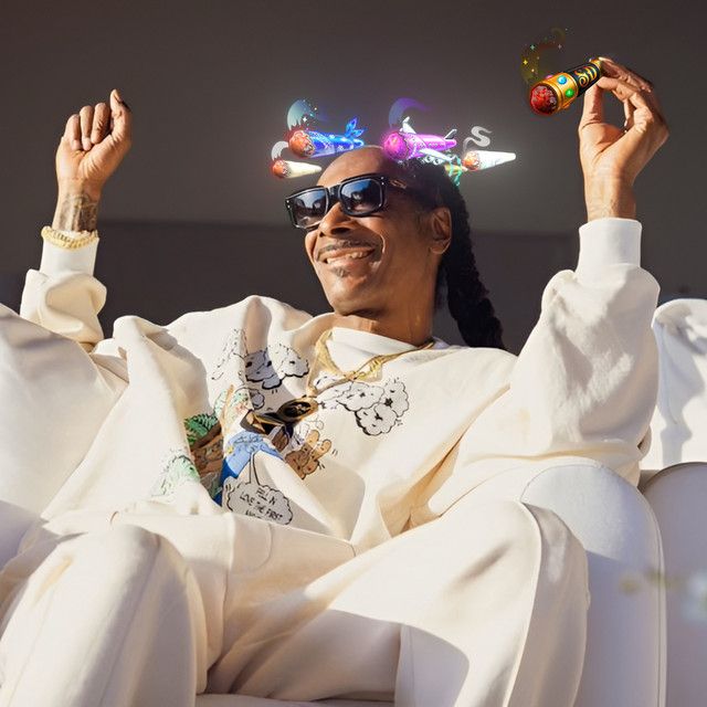 متن آهنگ Gifts از Snoop Dogg کاور آهنگ Gifts از Snoop Dogg