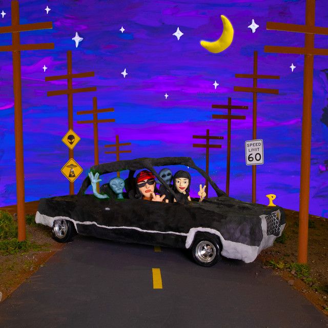 متن آهنگ Separate Ways (feat. The Marías) از The Marías کاور آهنگ Separate Ways (feat. The Marías) از The Marías