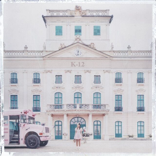 متن آهنگ Recess از Melanie Martinez کاور آهنگ Recess از Melanie Martinez
