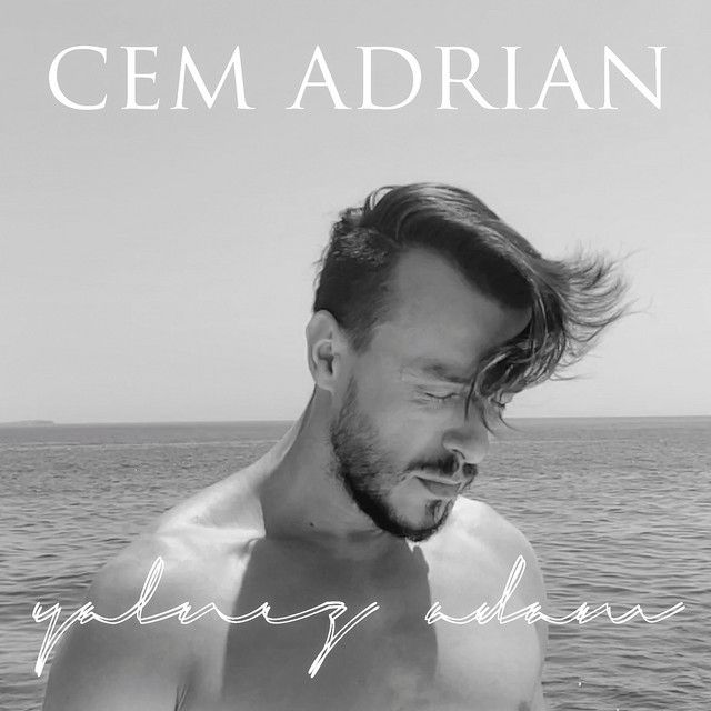 متن آهنگ Yalnız Adam از Cem Adrian کاور آهنگ Yalnız Adam از Cem Adrian