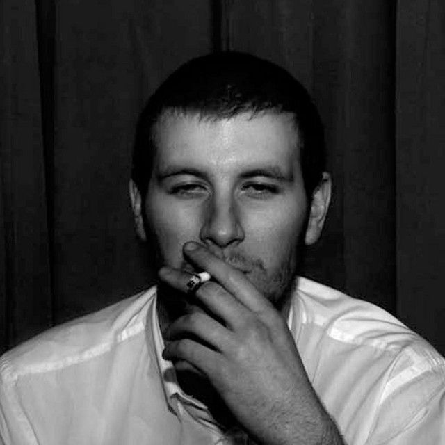 کاور آهنگ When The Sun Goes Down از Arctic Monkeys
