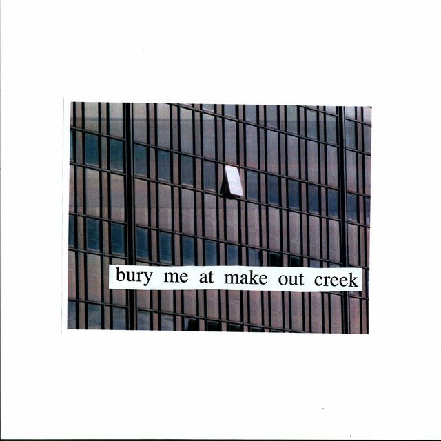 متن آهنگ I Don't Smoke از Mitski کاور آهنگ I Don't Smoke از Mitski