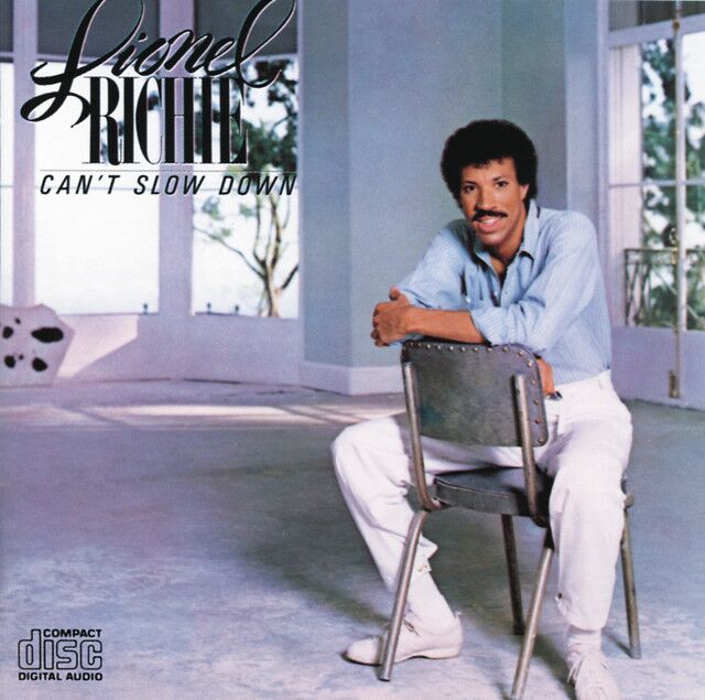 متن آهنگ Hello از Lionel Richie کاور آهنگ Hello از Lionel Richie
