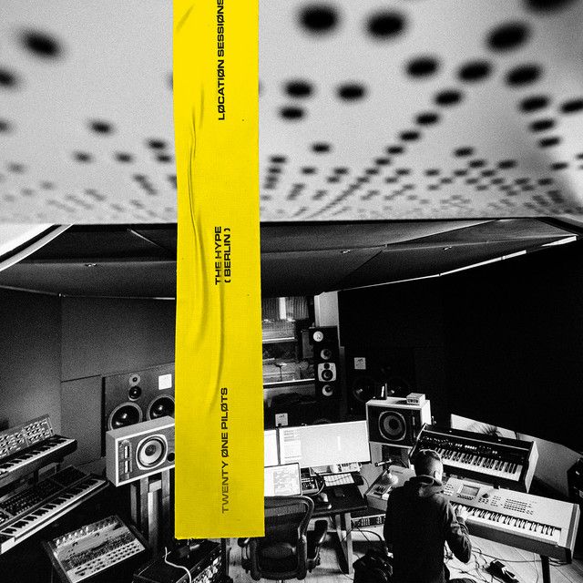 متن آهنگ The Hype - Alt Mix از Twenty One Pilots کاور آهنگ The Hype - Alt Mix از Twenty One Pilots