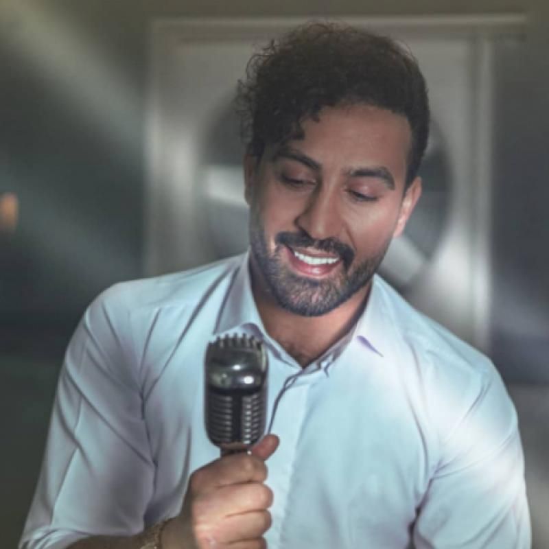 متن آهنگ عاشقانه از احمد سلو کاور آهنگ عاشقانه از احمد سلو
