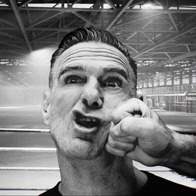 متن آهنگ Roll With The Punches از Bryan Adams